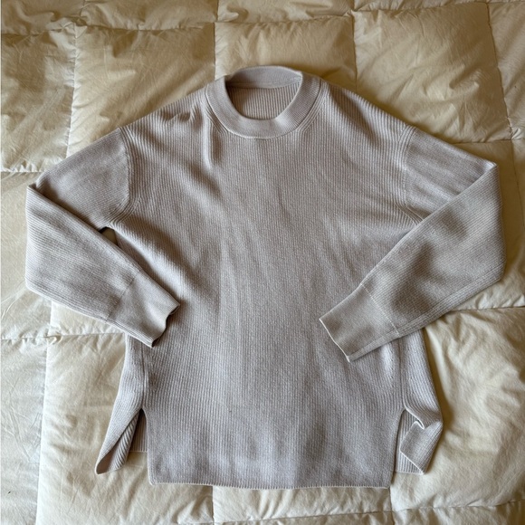 Women's Lululemon Merino Wool blend ribbed crew neck sweater - Picture 6 of 9